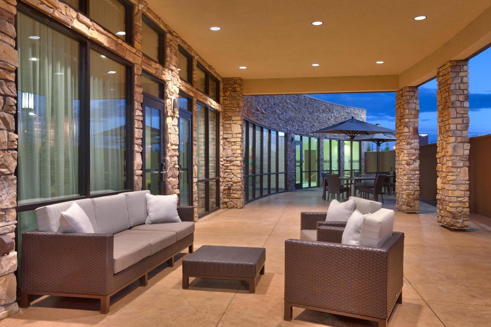 Courtyard By Marriott Denver North/Westminster Eastlake Exterior photo